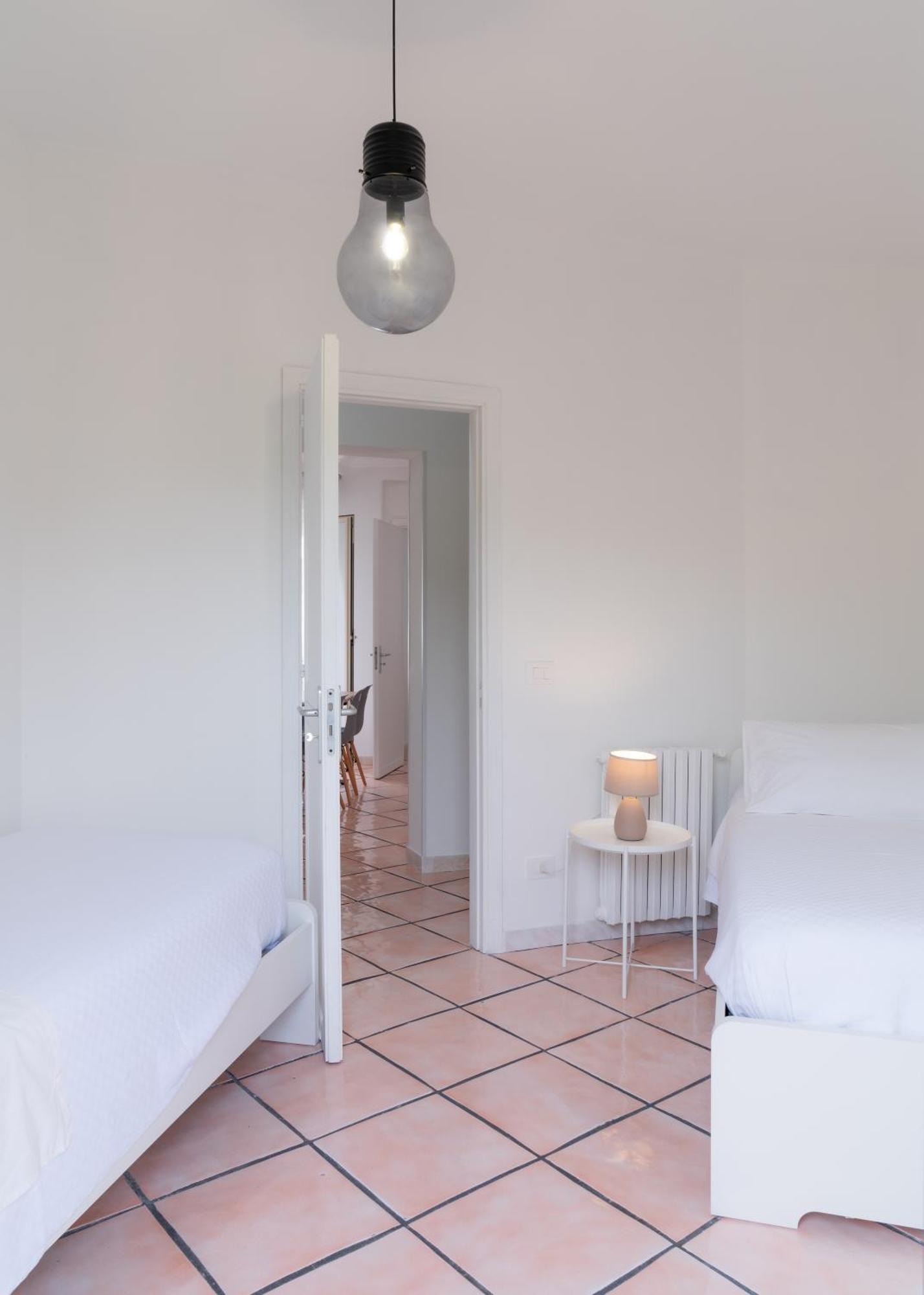 Mondello Cottage ภายนอก รูปภาพ